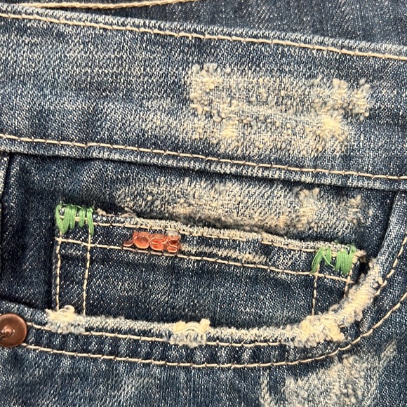 Jeans - Picture 9 of 16